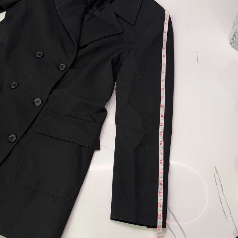 Zara Women's Black Double-Breasted Coat - Picture 9 of 11